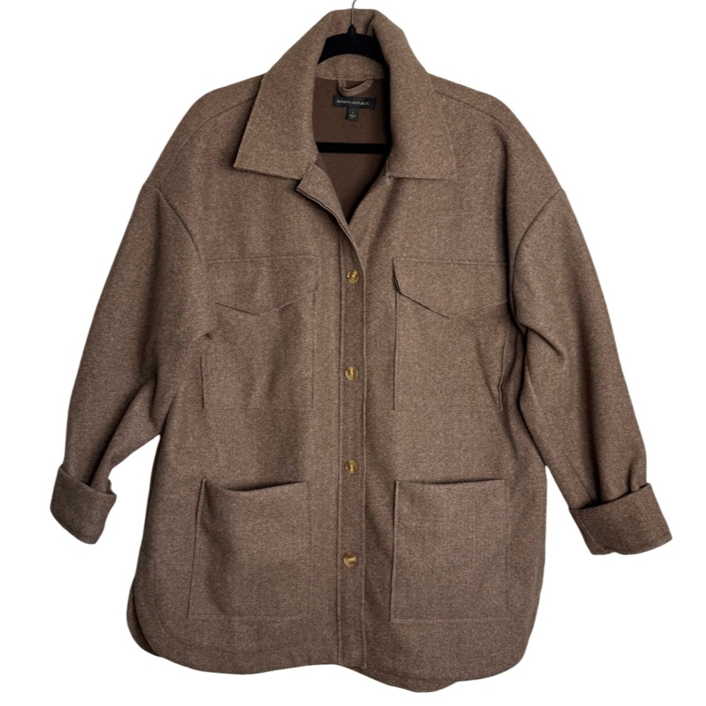 Banana Republic Women's Structured 4 Pocket Button Shacket - Picture 4 of 10